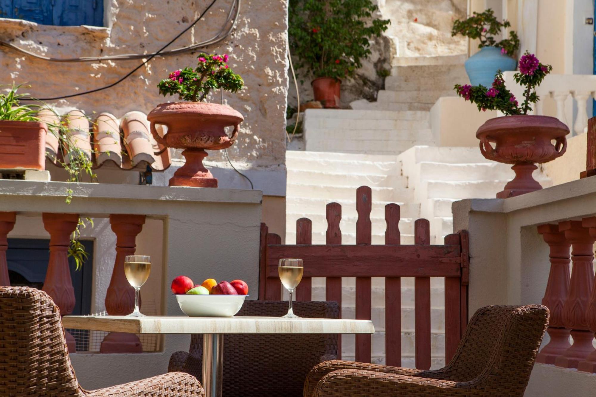 7 Brothers Hotel Poros Town Zewnętrze zdjęcie