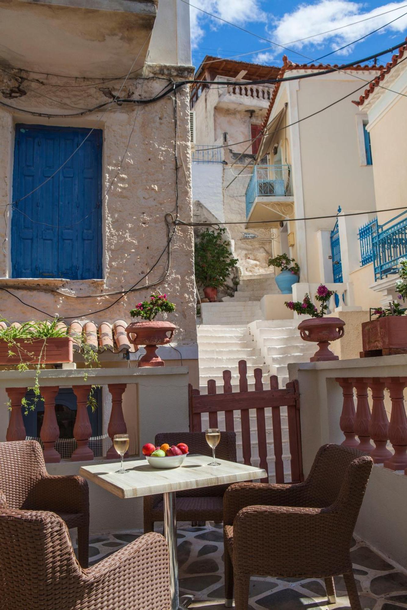 7 Brothers Hotel Poros Town Zewnętrze zdjęcie