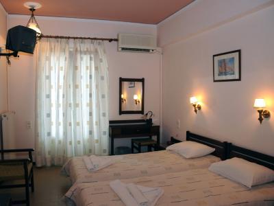 7 Brothers Hotel Poros Town Zewnętrze zdjęcie